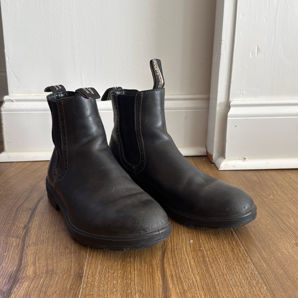 Blundstone black high top boots women’s size 9